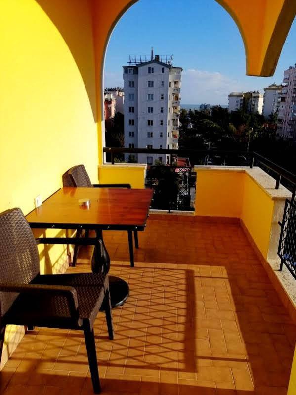 Voswos Garage Coffee Hotel Αττάλεια Εξωτερικό φωτογραφία
