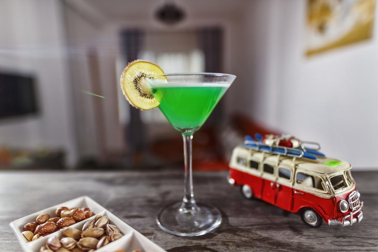 Voswos Garage Coffee Hotel Αττάλεια Εξωτερικό φωτογραφία