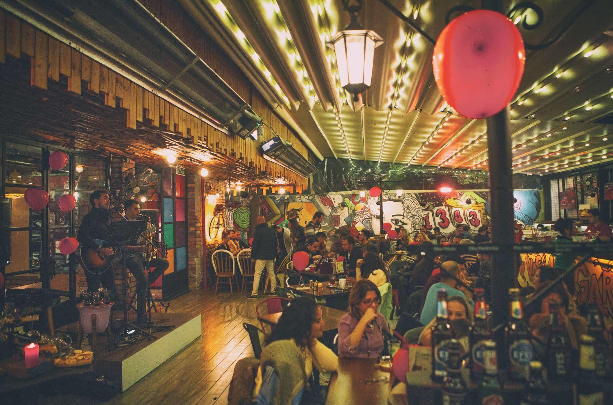 Voswos Garage Coffee Hotel Αττάλεια Εξωτερικό φωτογραφία