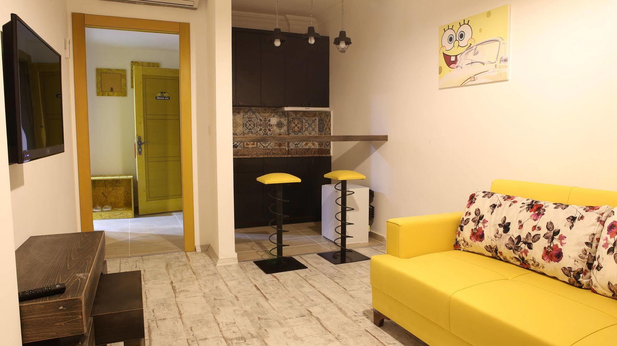 Voswos Garage Coffee Hotel Αττάλεια Εξωτερικό φωτογραφία